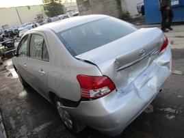 2012 TOYOTA YARIS SILVER 1.5L AT Z16146